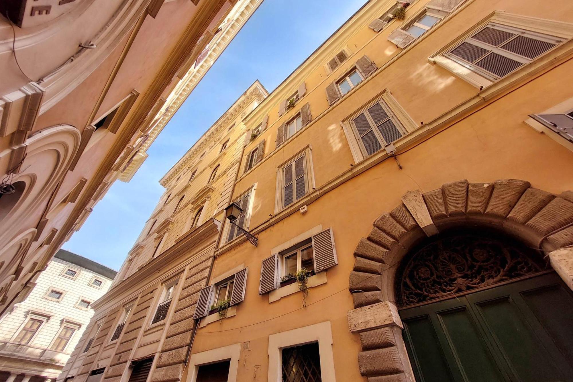 Apartment Dainty Paradiso Near Piazza Navona *