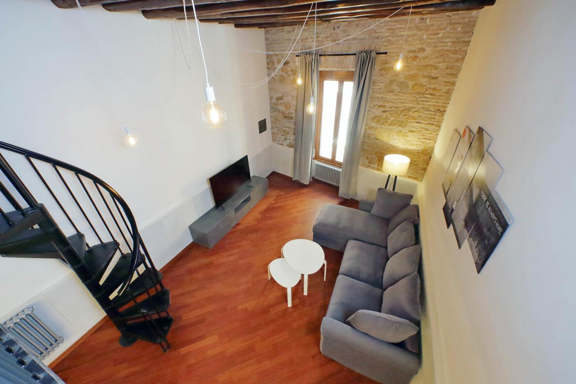 Dainty Paradiso Near Piazza Navona Apartment