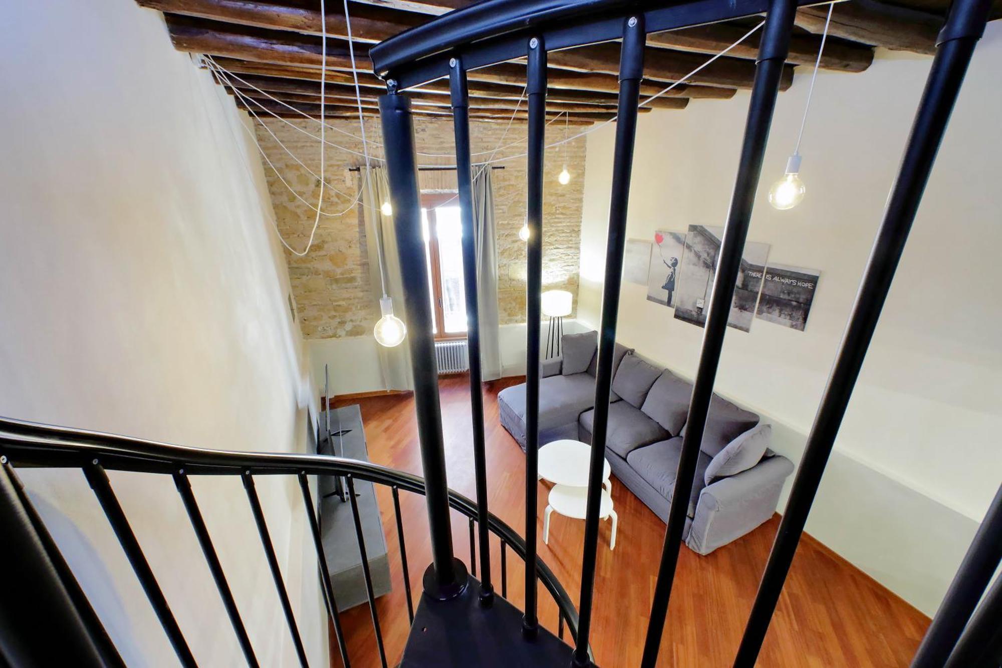 Dainty Paradiso Near Piazza Navona Apartment *